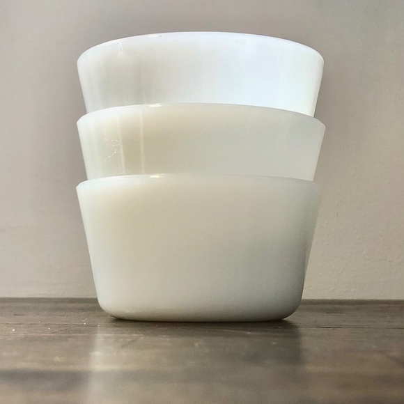 Vintage Set of 3 Glasbake Custard Cups Milk Glass Pudding Créme Brulet Ice Cream - Picture 1 of 9